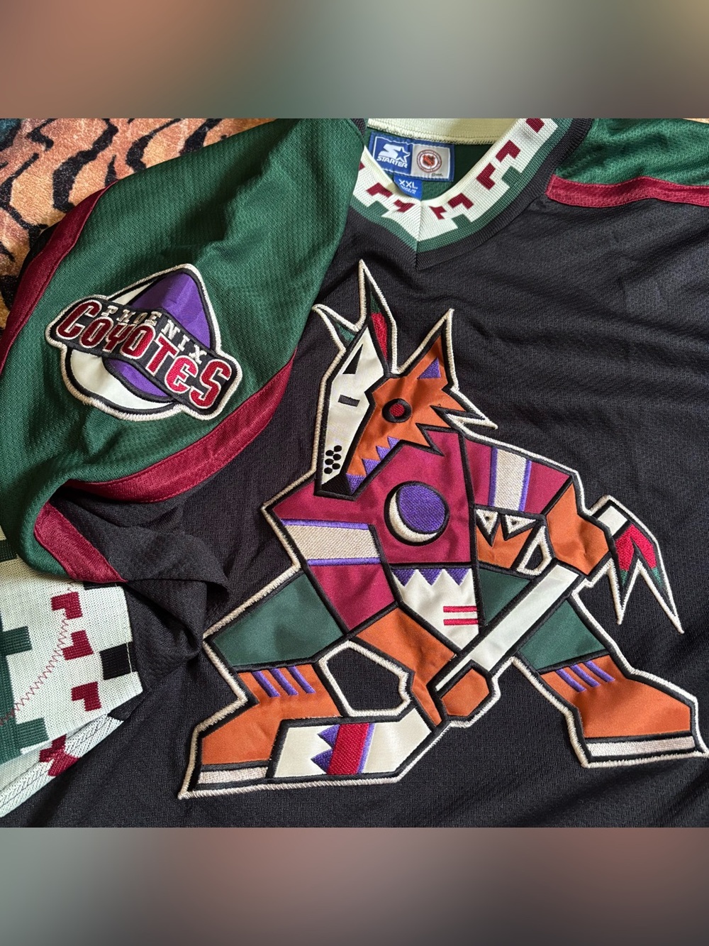 Vintage 90s Phoenix Coyotes Starter NHL Hockey Jersey Kachina Black Size XXL - Picture 5 of 7
